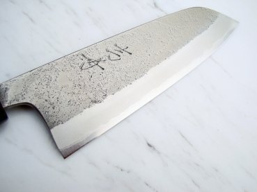 Yoshikane Nashi-ji Santoku 15 cm, handgeschmiedet und -signiert