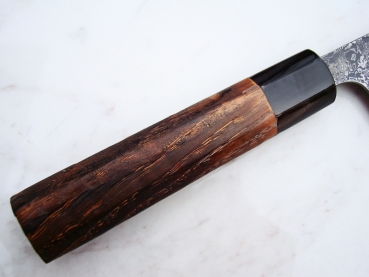 Yoshikane Raiun Damast Santoku, 18 cm, handgeschmiedet und -signiert