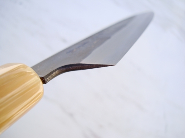 AOKI Shirogami 2 Warikomi Kurouchi Santoku 19,5 cm - handsigniertes Meisterst�ck