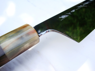 AOKI Shirogami 2 Warikomi Gyuto Spiegel 24 cm - handgeschmiedet und -signiertes Meisterst�ck
