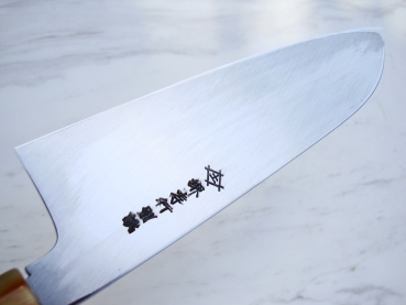 Rarität - Itsuo Doi Shirogami Spiegel Santoku, 19,5 cm, Meisterstück handgeschmiedet und -signiert, nicht rostfrei