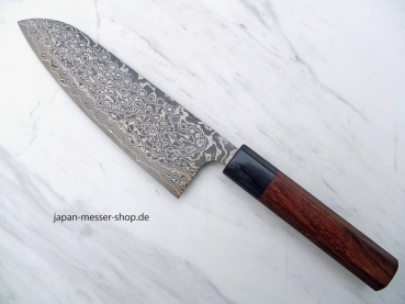 AZAI R2 Stahl Wa Santoku 18 cm, handgeschmiedet und -signiert, rostfrei