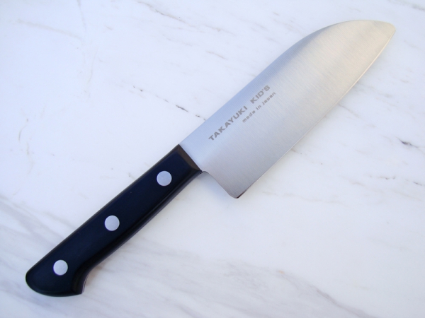 TAKAYUKI Kid's Mini-Santoku für Kinder, 12 cm Klinge, rostfrei