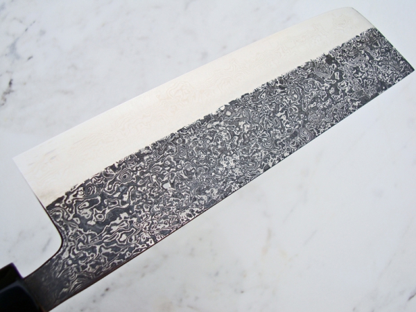 Yoshikane Raiun Damast Nakiri, 17 cm, handgeschmiedet und -signiert