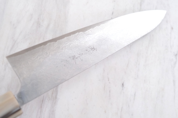 AZAI VG10 Damast Stahl Wa Gyuto 24 cm, handgeschmiedet und -signiert, rostfrei