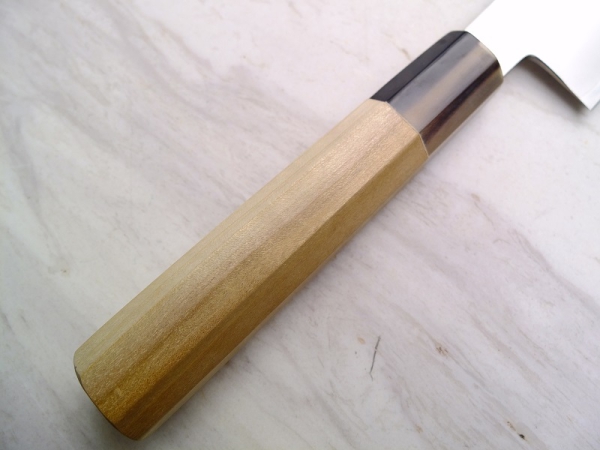 AOKI Gingami 3 Ho Exklusiv Santoku, 18 cm Klinge, handgeschmiedet und -signiert -