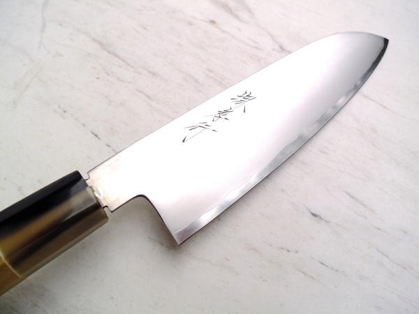 AOKI Gingami 3 Ho Exklusiv Santoku, 18 cm Klinge, handgeschmiedet und -signiert -