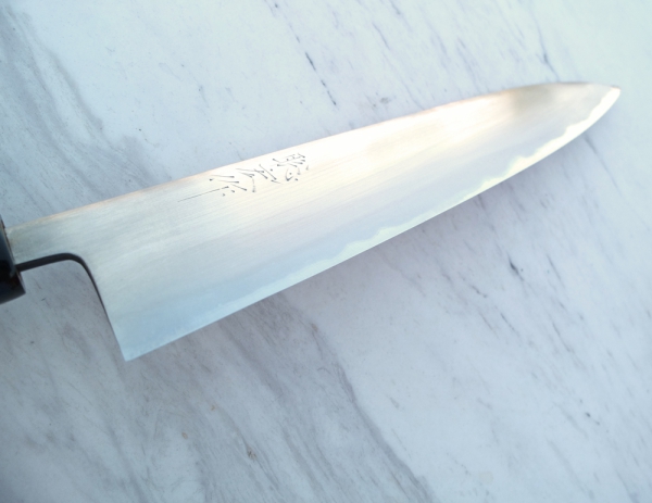 Wakui Aogami 2 Warikomi Migaki Gyuto 24 cm nicht rostfrei