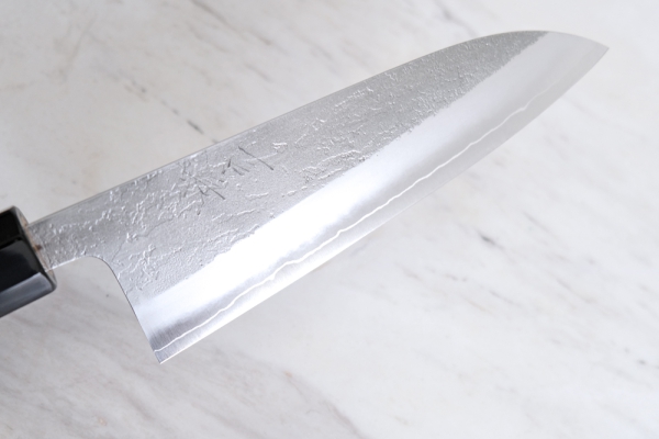 Yoshikane SLD  Santoku, 16 cm, handgeschmiedet und -signiert