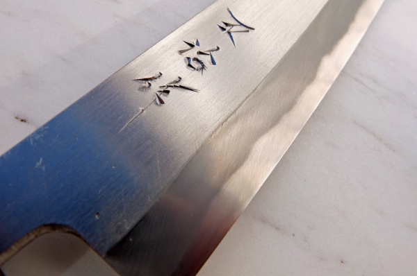 HEIJI Schmiede Atsuraeko Migaki Petty, 15 cm Klinge mit Honbazuke, handgeschmiedet und - signiert, nicht rostfrei