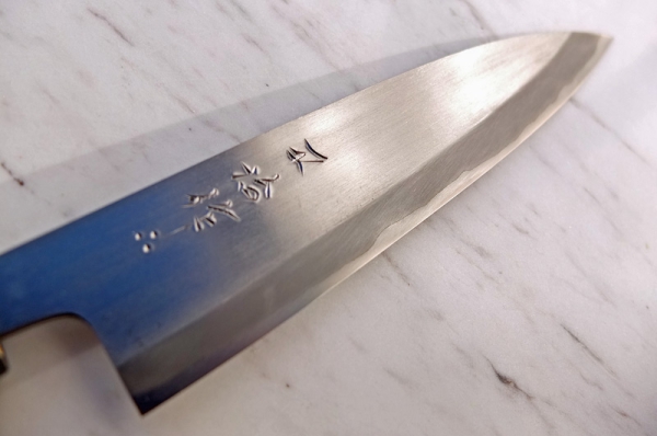 HEIJI Schmiede Petty 15 cm Klinge mit Honbazuke, handgeschmiedet und -signiert, rostfrei
