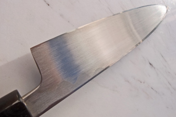 HEIJI Schmiede Atsuraeko Iwasaki Stahl Mini Yanagi, 15 cm Klinge mit Honbazuke, handgeschmiedet und -signiert, nicht rostfrei