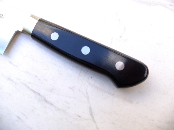 Sakon Ryuga PM Stahl Santoku Kochmesser 18cm