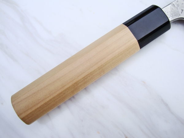 Yoshikane Nashi-ji Gyuto 21 cm, handgeschmiedet und -signiert
